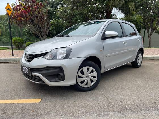 TOYOTA ETIOS 1.5 XS 16V FLEX 4P AUTOMÁTICO